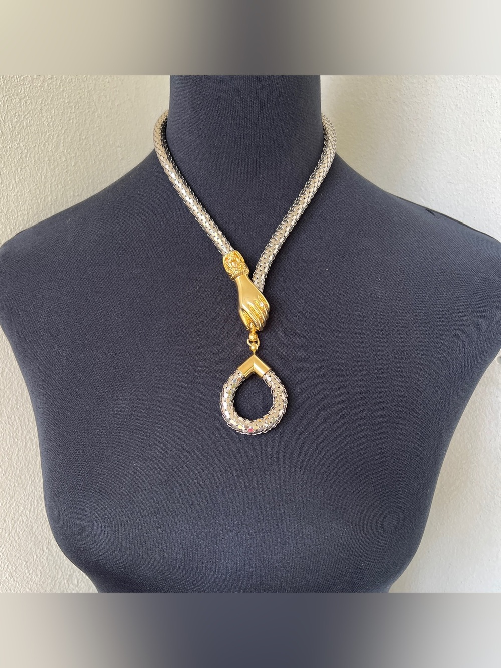 Vintage two-tone snake mesh hand clasp pendant choker lariat necklace